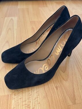 Sam Edelman Beth Classic Black Suede Women's Mid Heel Pumps